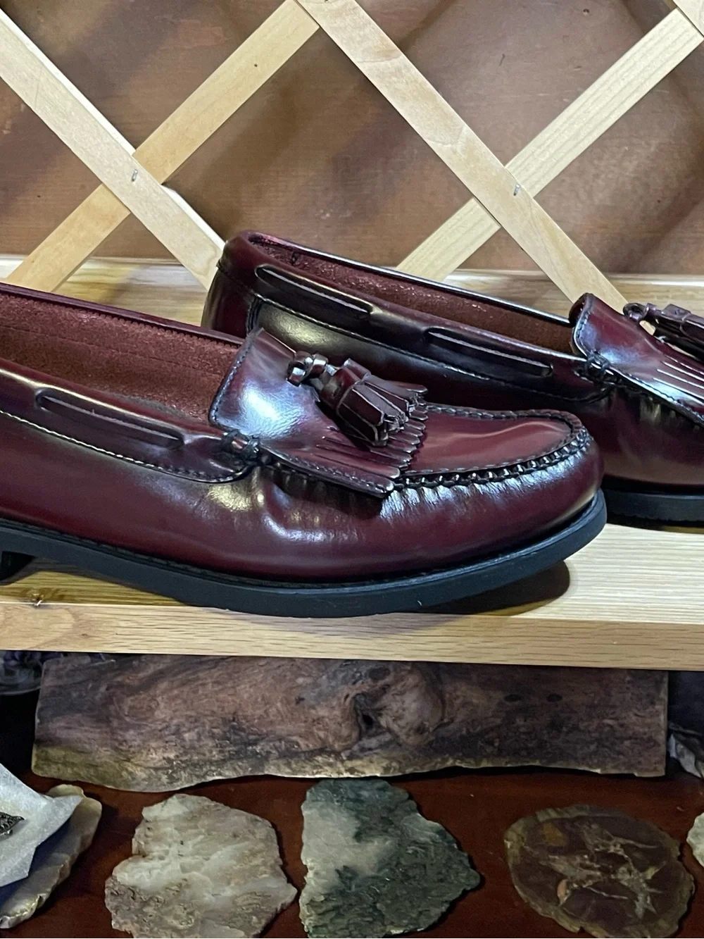 EUC Rockport DMX Men’s Sz 10.5 W Burgundy Tassel Kiltie Loafers